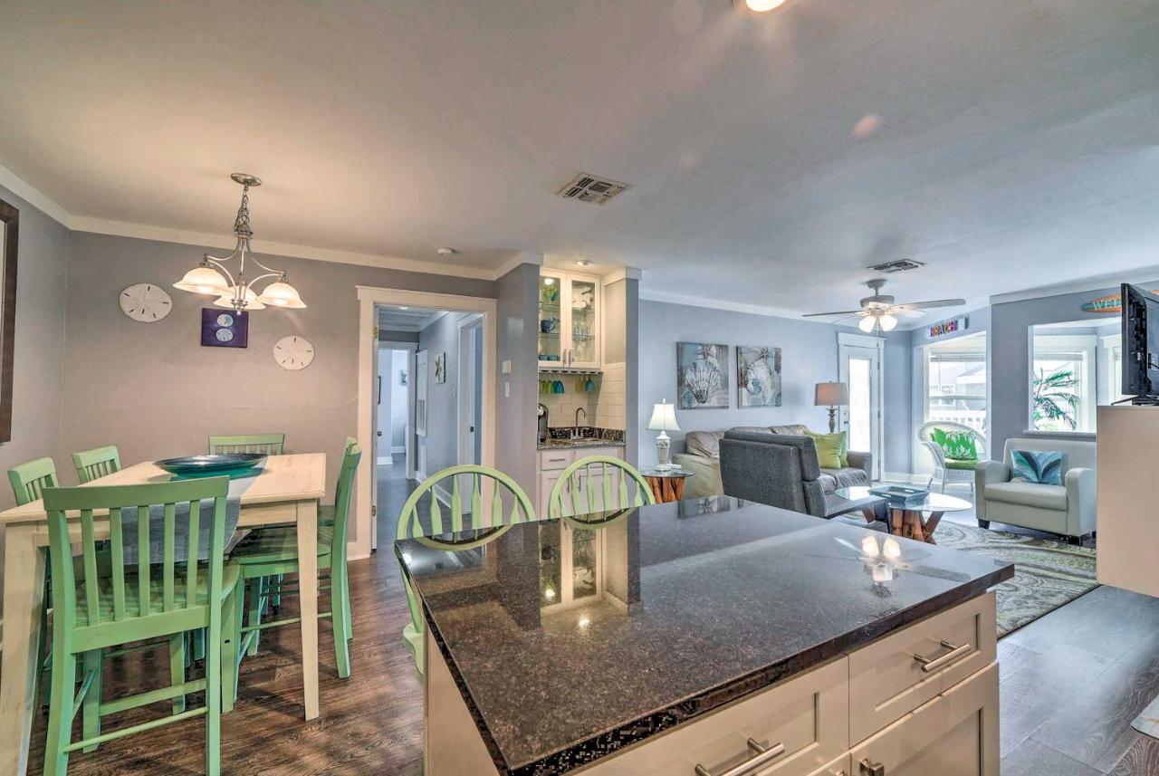 Port Aransas Condo With Outdoor Pool - Pets Welcome! Mustang Beach Luaran gambar