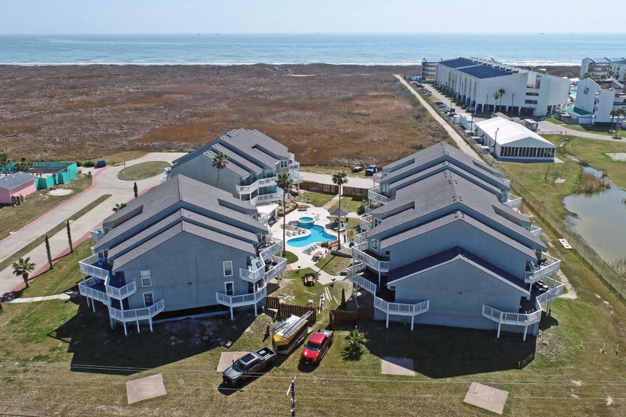 Port Aransas Condo With Outdoor Pool - Pets Welcome! Mustang Beach Luaran gambar